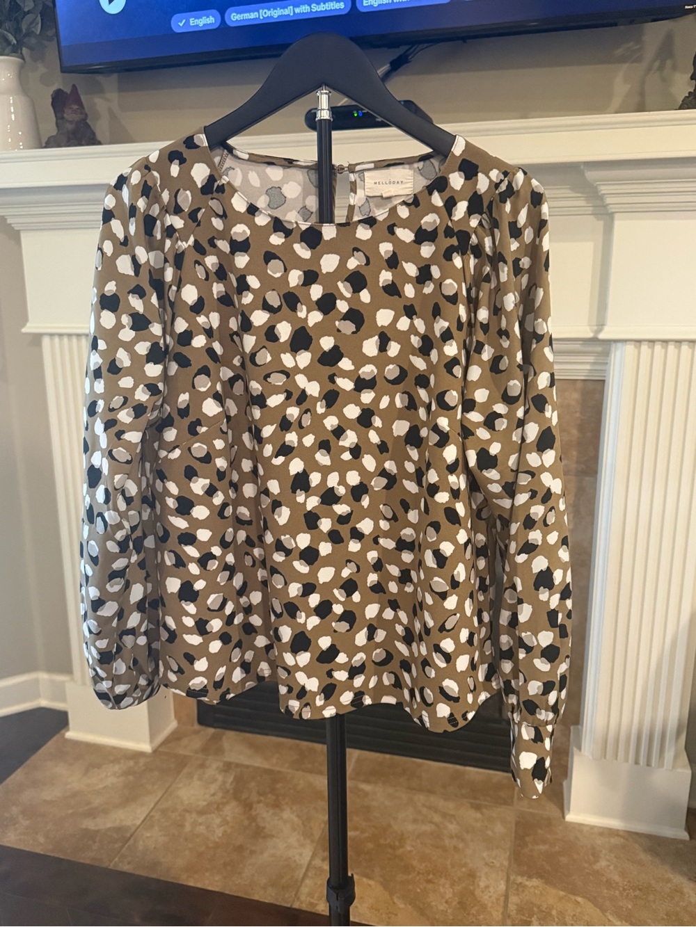 MELLODAY Tan Spot Print Long-Sleeve Blouse